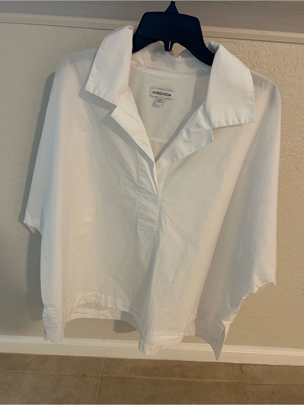 Nordstrom White Relaxed Collared Women's Top